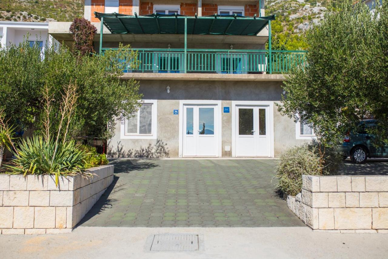 Apartment Jadranka Brist Exterior photo